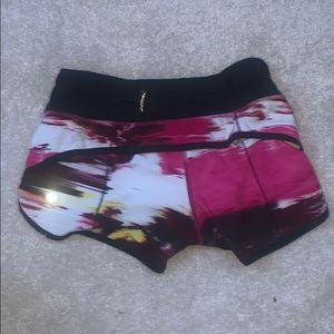 Lululemon Athletica Pattern Speed Up Shorts Size 2